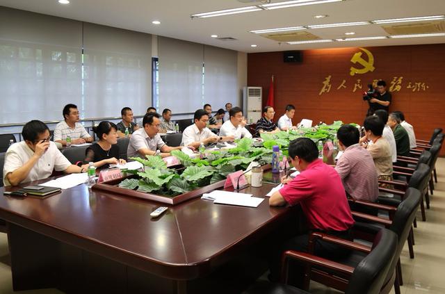 倪強市長調研?？诼糜萎a(chǎn)業(yè) 診脈“十三五”規(guī)劃