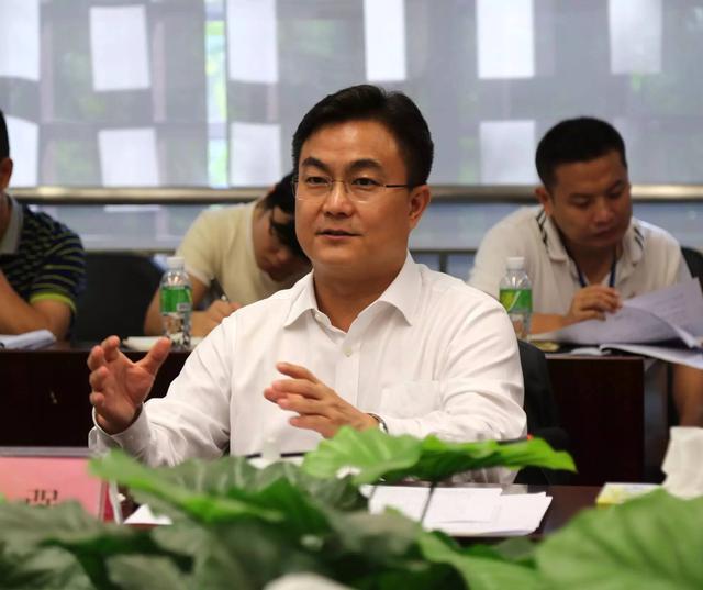 倪強市長調研?？诼糜萎a(chǎn)業(yè) 診脈“十三五”規(guī)劃