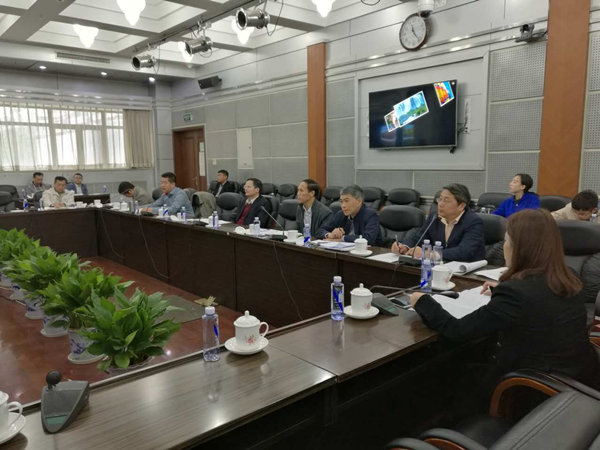 我院領(lǐng)導(dǎo)出席科技部“農(nóng)業(yè)高新技術(shù)產(chǎn)業(yè)發(fā)展調(diào)研報(bào)告(提綱)研討會(huì)”