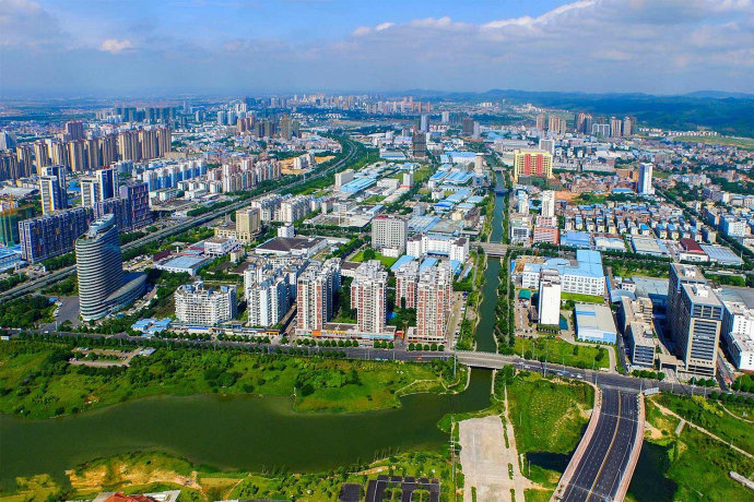 南寧高新區(qū)集聚創(chuàng)新兩手抓　打造創(chuàng)新驅(qū)動發(fā)展高地