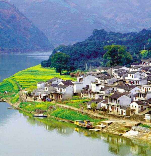 歙縣經(jīng)濟(jì)開發(fā)區(qū)轉(zhuǎn)型升級(jí)促騰飛