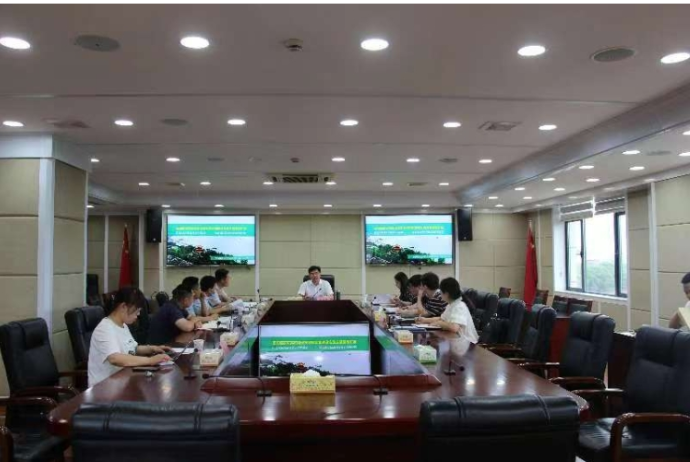 凝心聚力，爭(zhēng)創(chuàng)國家農(nóng)高區(qū)—岳陽市人民政府副市長張世愚聽取創(chuàng)建工作匯報(bào)