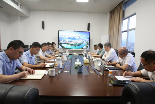 我院走入河池市,用新型智庫(kù)力量構(gòu)筑區(qū)域發(fā)展新平臺(tái)